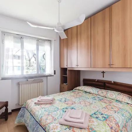 Two-bedroom In Apartment *